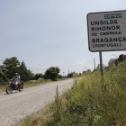 Carretera de Sanabria que le queda a León para llegar a Braganza. JESÚS F. SALVADORES