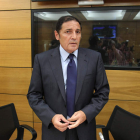 El consejero de Sanidad, ayer en su visita a Soria.