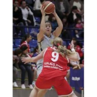 Las jugadoras leonesas lograron su primera victoria a domicilio en Ibiza