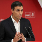 Pedro Sánchez valora el 1-O en la sede del PSOE.