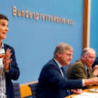 La copresidenta de Alternativa para Alemania (AfD), Frauke Petry, abandona el partido