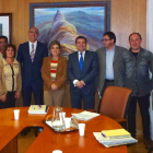 La Junta Directiva de la Federación, junto a María José Salgueiro y Luis MIguel González Gago.