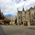 La Catedral y el Palacio de Gaudí recuperarán la actividad a partir del 1 de julio. MARCIANO PÉREZ