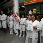 Representantes sindicales durante una manifestación celebrada este año en el Hospital del Bierzo
