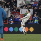 El gesto de Cristiano Ronaldo tras acabar el partido en el que eliminó al Atlético con tres goles.