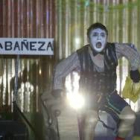 Rodríguez Fuertes, de Distrito 20, pregonó así el carnaval del 2002