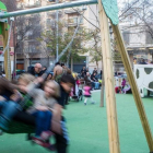 Niños en un parque de Barcelona.