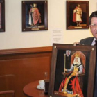 Mariano Arcilla, con su reproducción de la reina Urraca.