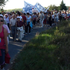 Los asistentes recorrieron diversas partes de la comarca en la marcha convocada ayer