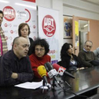 Los trabajadores, ayer en rueda de prensa.