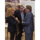 En primer término, Julio Cayón, María José Álvarez y Manuel García.