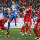 David Grande dispuso de uno de los pocos tiros entre los tres palos que se vieron en el clásico del fútbol provincial. L. DE LA MATA