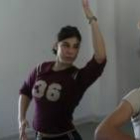 La profesora Leticia Alonso durante una de sus clases de baile