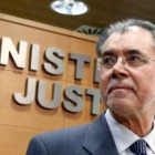 El ex ministro de Justicia, Mariano Fernández Bermejo, antes de la rueda de prensa