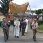 Un momento de la procesión celebrada ayer en Riego con motivo de las fiestas