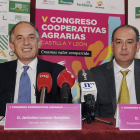 Jerónimo Lozano y Nicanor Santos presentaron el congreso, que se celebrará en León. CASARES / EFE