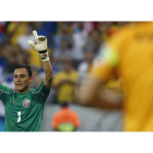 El guardameta costarricense Keylor Navas está muy cerca de fichar por el Real Madrid de Florentino Pérez.