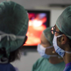 Varios médicos utlizan un nuevo software que permite conocer cuál es el resultado real de una operación quirúrgica. DL