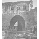 La puerta de la muralla llamada Puerta Obispo.