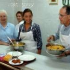 La congregación gestiona comedores económicos para los más necesitados