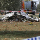 Restos de la avioneta estrellada en cerca de Perales de Tajuña (Madrid).
