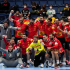 Los jugadores de la selección española celebran su pase a semifinales del Campeonato de Europa tras imponerse a Polonia. DIVISEK
