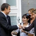 Zapatero a su llegada al Teatro Campoamor de Oviedo