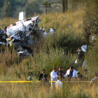 Inspeccionan los restos del helicóptero donde viajaba Blake.