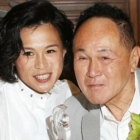 Gigi Chao y su padre Cecil Chao Sze-tsung, en agosto pasado.