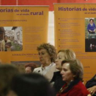 Reunión de las mujeres de Amulemer ayer, el día de la mujer rural.