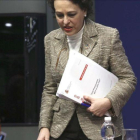 La ministra de Trabajo, Magdalena Valerio, antes de comenzar la rueda de prensa de presentación de los Presupuestos de su Departamento para el 2019.