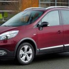 Renault Xmod, el Scénic vestido de «campero».
