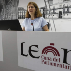 Margarita Torres,en una comparecencia ante los medios en el Ayuntamiento de León. RAMIRO
