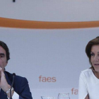 José María Aznar y María Dolores de Cospedal, el año pasado, en el campus FAES.