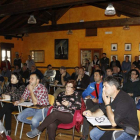 Una de las últimas reuniones informativas sobre el Prug celebrada en Oseja de Sajambre. CAMPOS