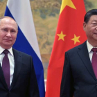 Vladimir Putin y Xi Jingpin, ayer en la sede del palacio presidencial chino. ALEXEI DRUZHININ / KREMLIN / SP