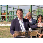 Mañueco ayer, en la inauguración de la Feria de Ganado de la Semana Internacional de la Carne. J.M.GARCÍA