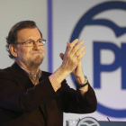 El presidente del PP y del Gobierno en funciones, Mariano Rajoy, durante su intervención el sábado en la clausura de un acto con alcaldes y afiliados del partido en Salamanca, un día después de que el Congreso rechzara la investidura del socialista Pedro