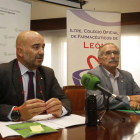 El presidente del Colegio de Farmacéuticos, Javier Herradón, y el de la Junta Provincial de la AECC, Estanislado de Luis. FERNANDO OTERO