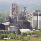 La factoría de Cosmos en Toral de los Vados se preparaba para usar el horno.