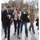 Reyes Maroto, ayer, durante su visita a Zamora. J. L. .LEAL