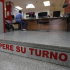 Imagen de una de las oficinas de registro de demanda de empleo en León. JESÚS F. SALVADORES