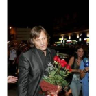 Viggo Mortensen, el viernes, firmando autógrafos en San Marcos