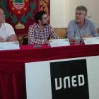 Abel Díaz, Daniel Velasco y Jorge Vega, ayer durante las jornadas. ARAUJO