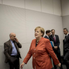 Merkel, a su llegada a una reunión de los grupos parlamentarios en el Bundestag. CHRISTIAN BRUNA