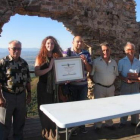La asociación premió en el castillo a los invitados.