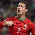 Cristiano Ronaldo celebra uno de sus goles a Suecia en la vuelta de la repesca mundialista.