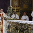 El sacerdote Enrique Martínez contó con la colaboración de Antolín de Cela  y otros religiosos