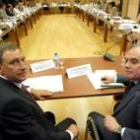 Juan José Mateos y Tomás Villanueva, en el Consejo General de Ciencia y Tecnología
