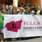 Padres y alumnos se manifestaron el lunes pasado contra el caos organizativo. MARCIANO PÉREZ